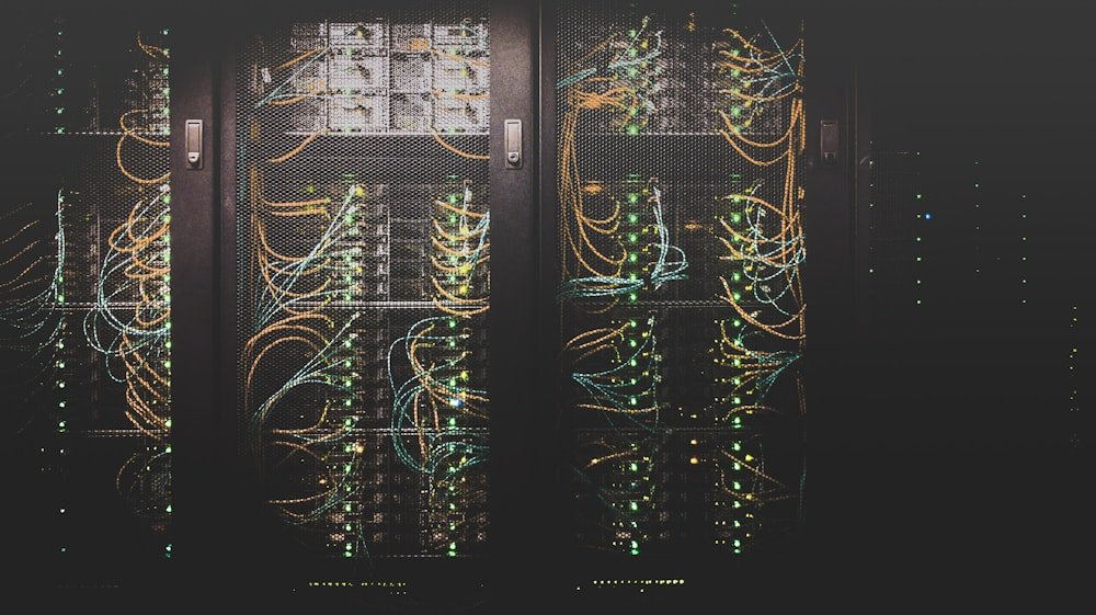 Connected server infrastructure supporting enterprise data platforms